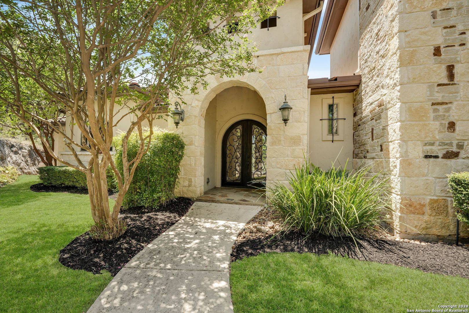 Helotes, TX 78023-2973,18633 SHADOW CANYON DR