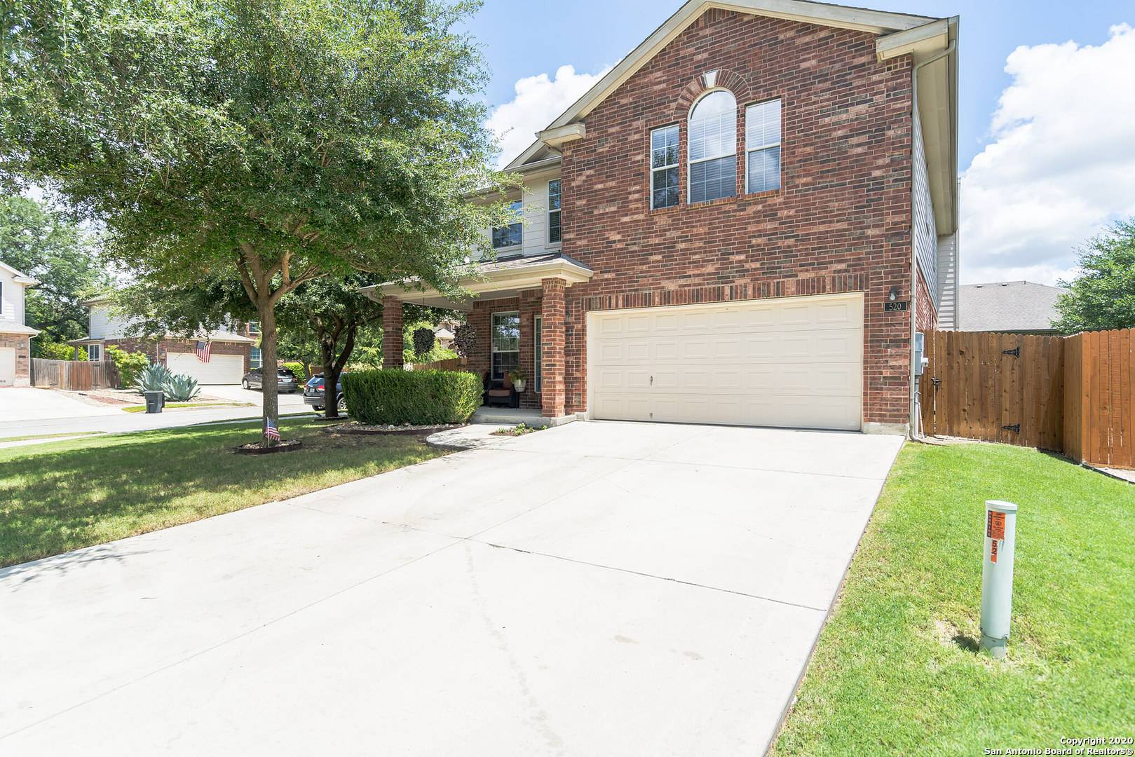 Schertz, TX 78108-2317,520 FRIAR ROCK WAY