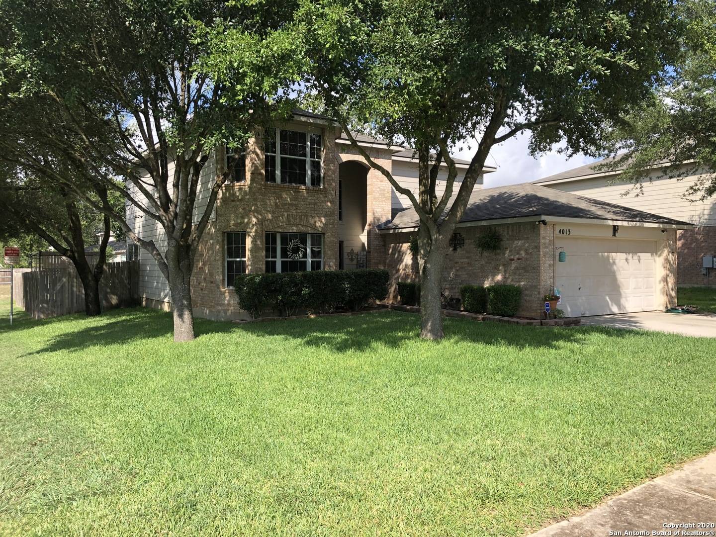 Schertz, TX 78154-3044,4013 BROOK HOLLOW DR