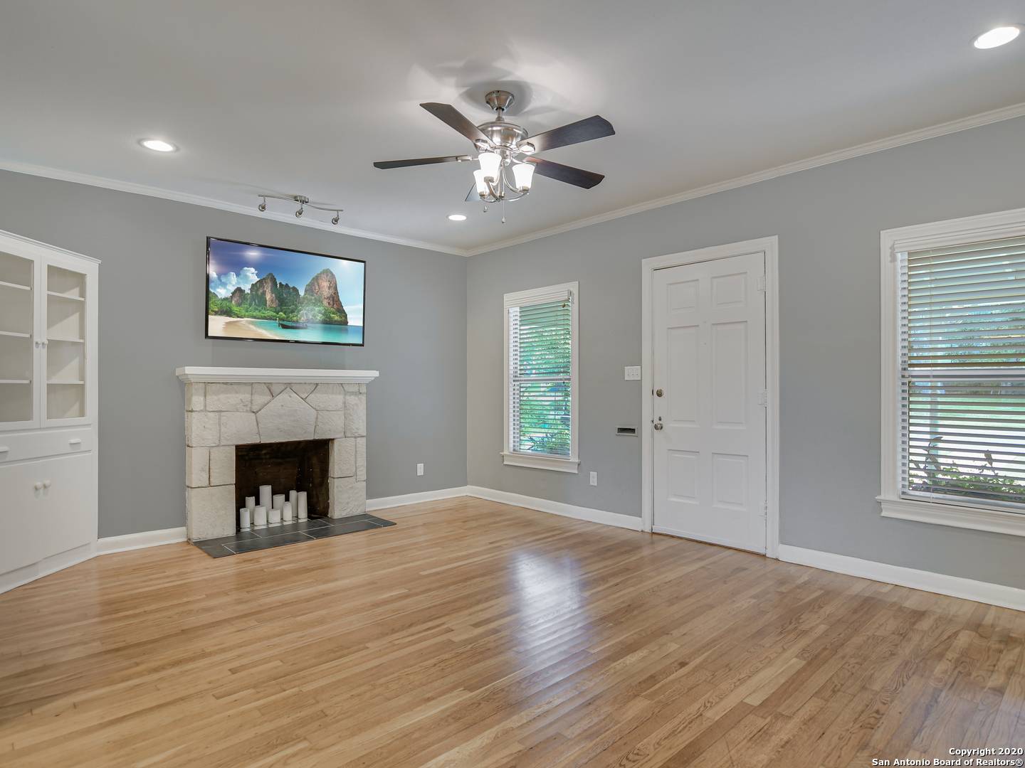 Alamo Heights, TX 78209-4650,114 MONTCLAIR ST