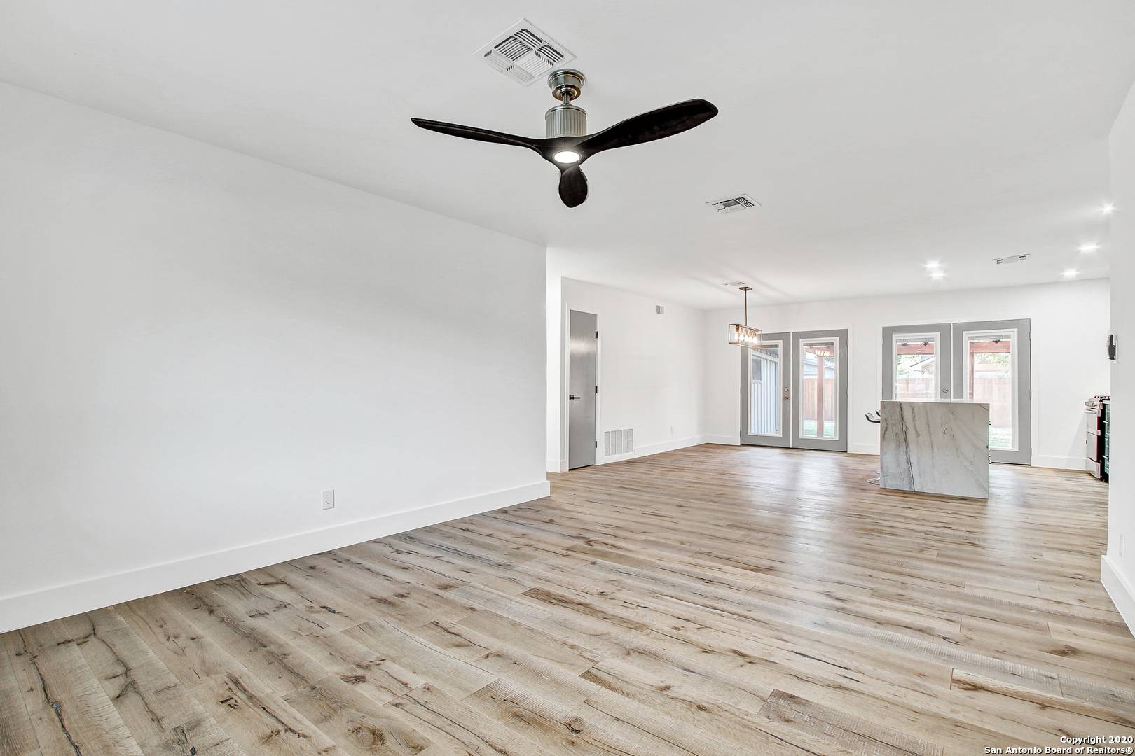 San Antonio, TX 78209-3423,315 RIDGEHAVEN PL