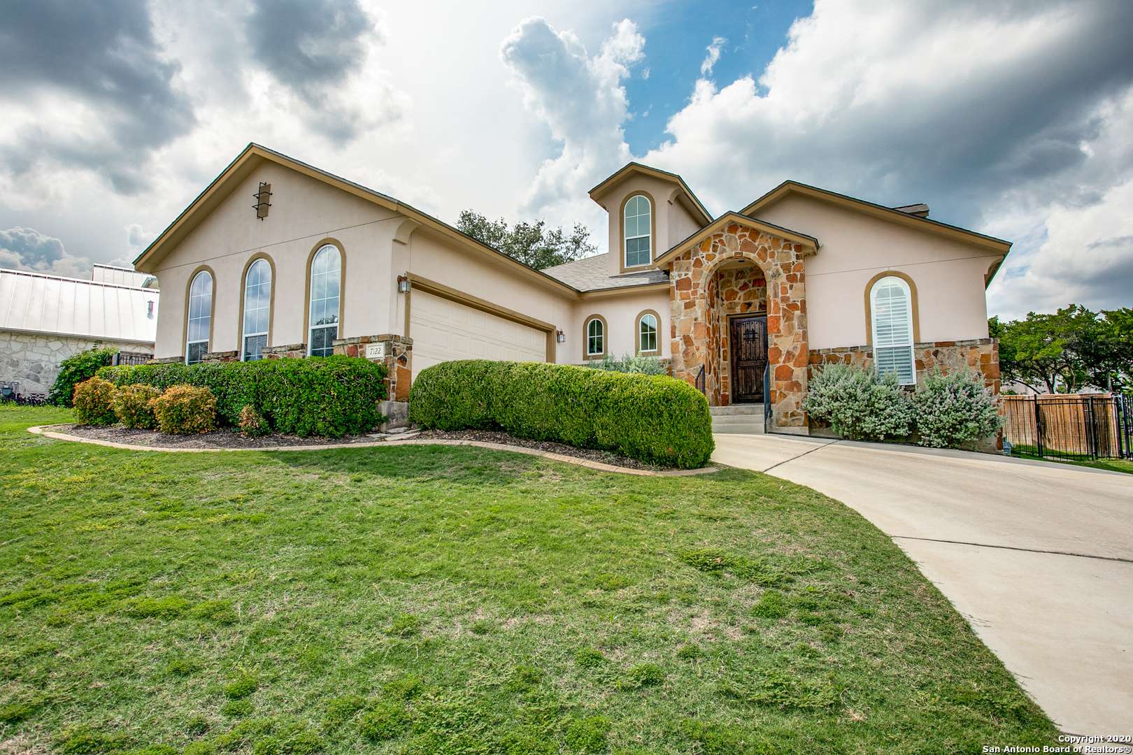 San Antonio, TX 78256-2339,7122 WASHITA WAY