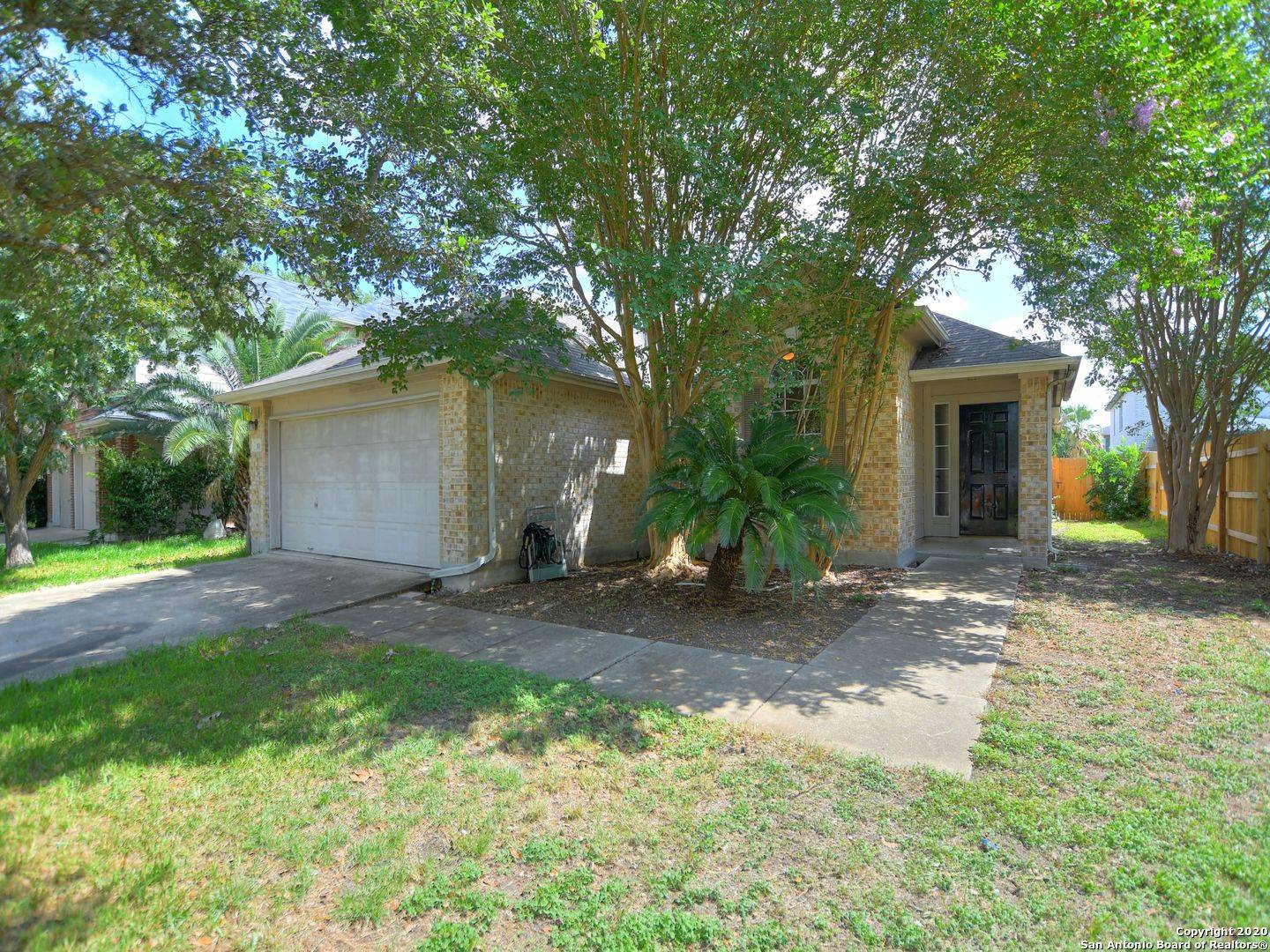 New Braunfels, TX 78130-4830,352 MEADOW PARK