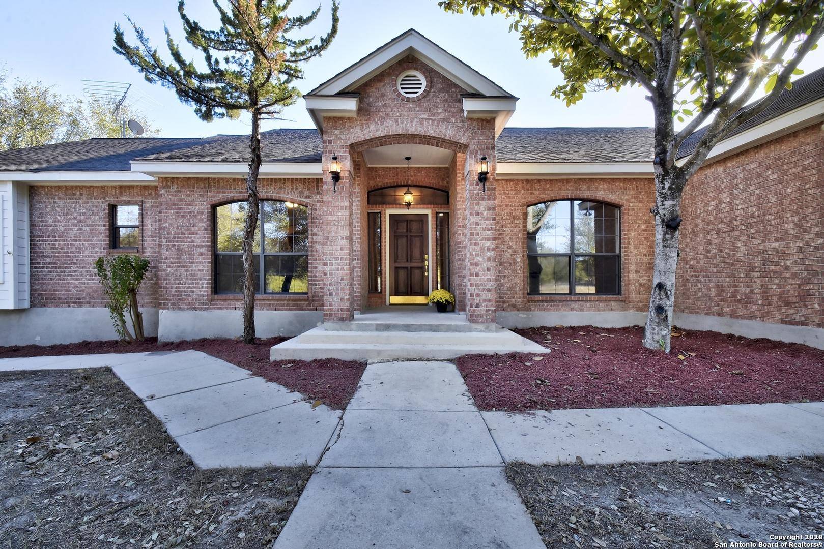 San Antonio, TX 78253-6814,273 COUNTY ROAD 386