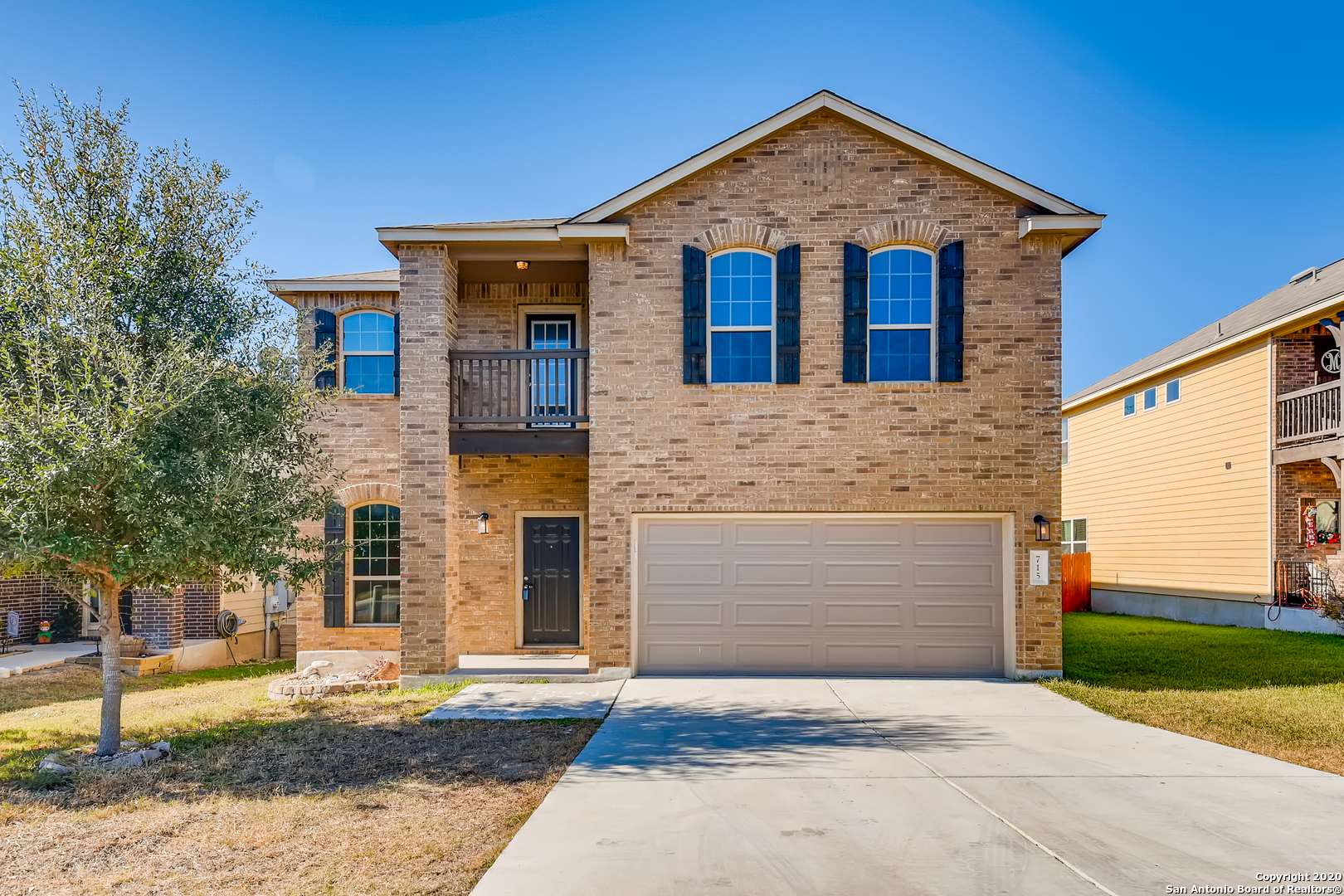 San Antonio, TX 78245-3285,715 OAKWOOD WAY