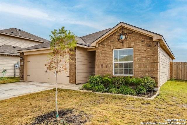 Von Ormy, TX 78073-2106,15118 SILVER TREE CV