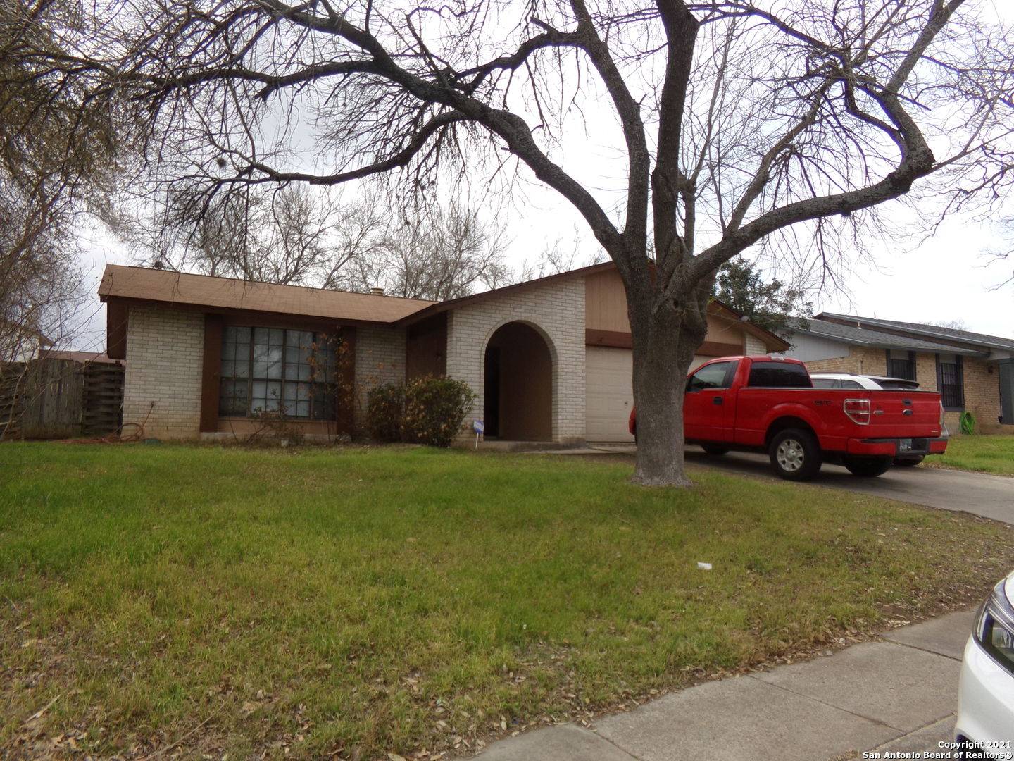 San Antonio, TX 78245-1032,10234 DUGAS DR