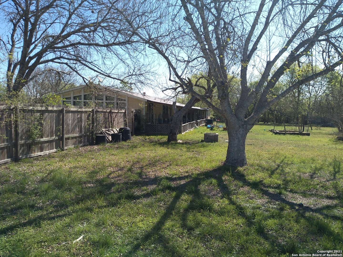 Castroville, TX 78009,208 County Road 479