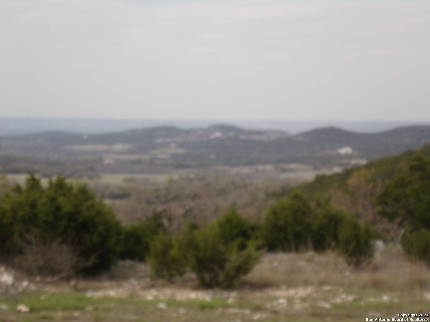 Comfort, TX 78013,208 Apacheria Pass E