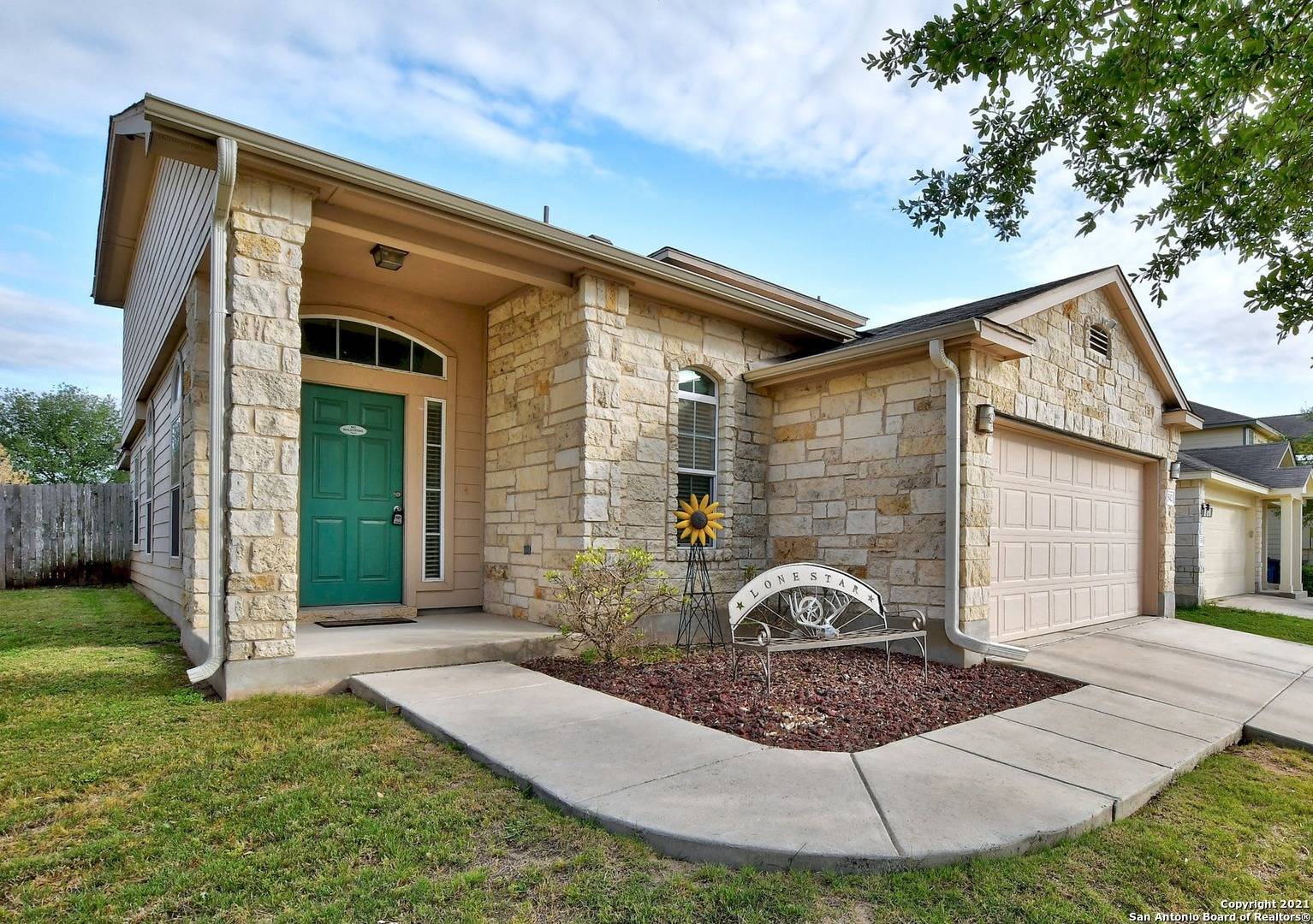 New Braunfels, TX 78130-3397,542 BRIGGS DR