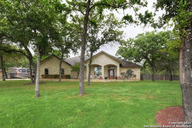 La Vernia, TX 78121-5687,209 LEGACY TRAIL DR