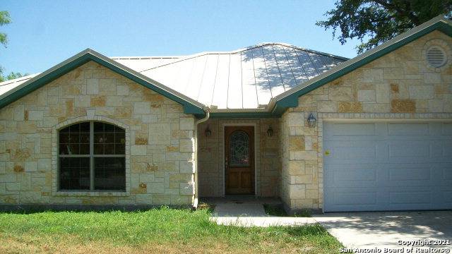 Uvalde, TX 78801,501 Oak St.