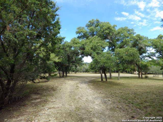 Leakey, TX 78873,271 CAMINO PRIMERO