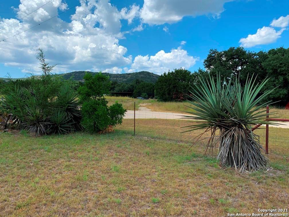 Leakey, TX 78873,133 Pendley Rd