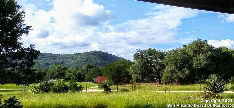 Leakey, TX 78873,133 Pendley Rd