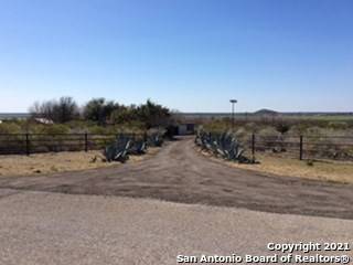 Uvalde, TX 78801,2065 Beavers Knoll