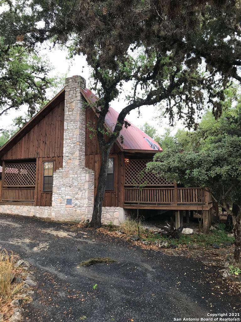 Leakey, TX 78873,736 Evergreen