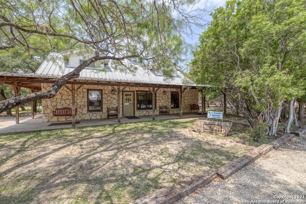 Concan, TX 78838,494 Cedar Lane