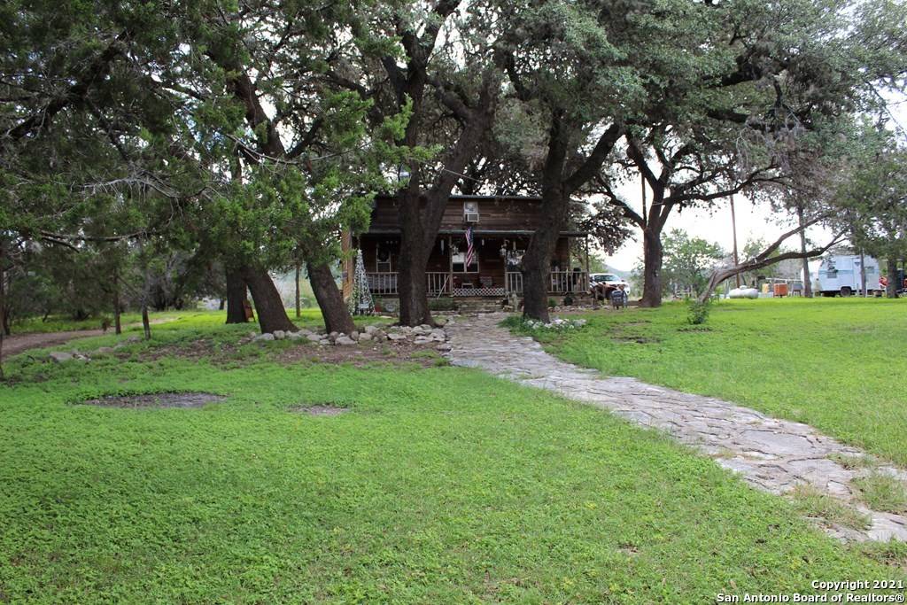 Leakey, TX 78873,52 Fahrig Rd