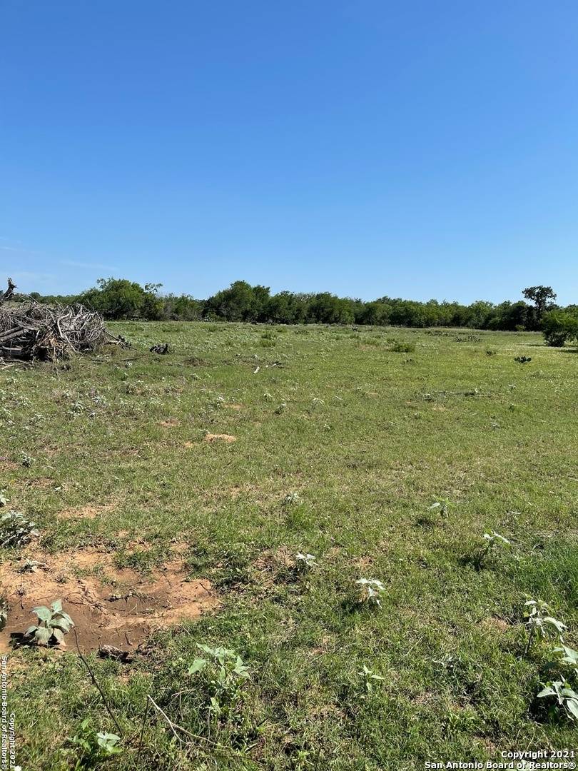 Floresville, TX 78114,TBD 00 CR 405