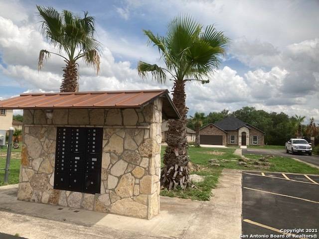 Uvalde, TX 78801,110 Sutton Place-Lot #10