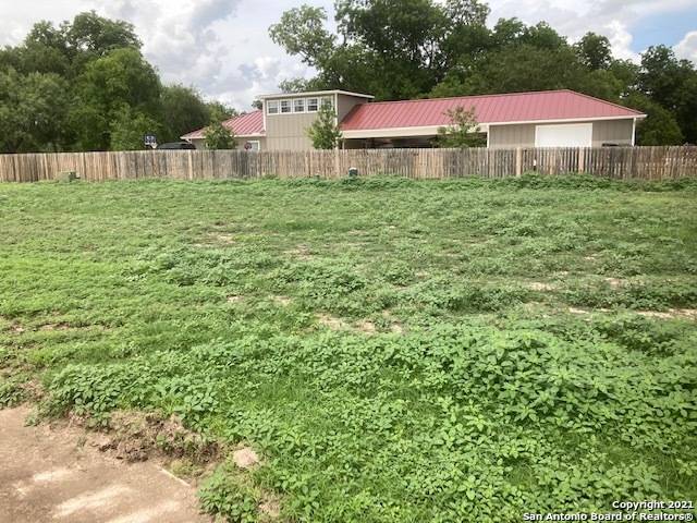 Uvalde, TX 78801,117 Sutton Place-Lot #14