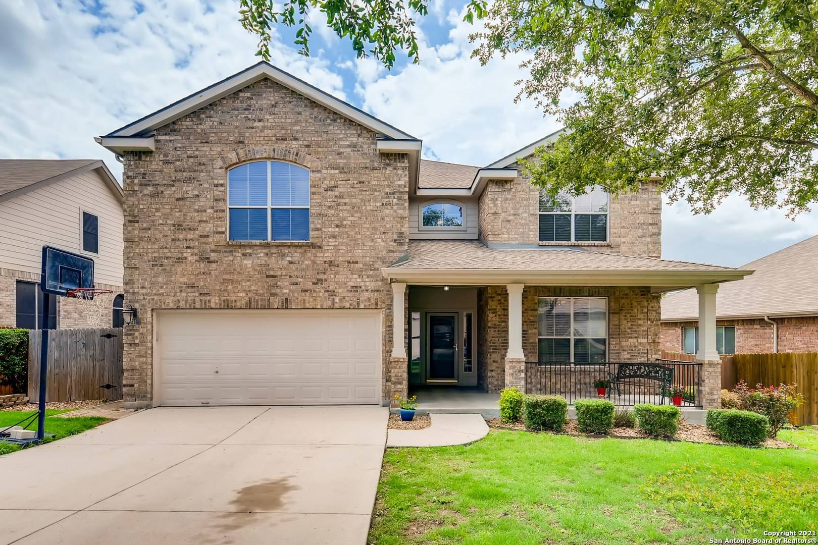 Cibolo, TX 78108,141 Falcon Crossing