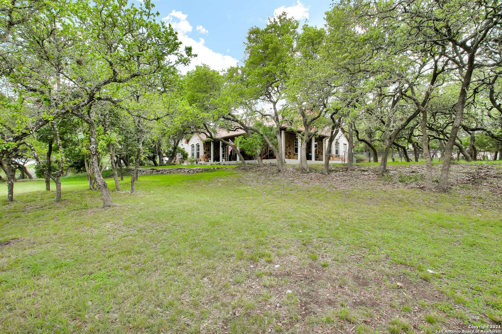 Boerne, TX 78006-5797,112 OAK MEADOW LN