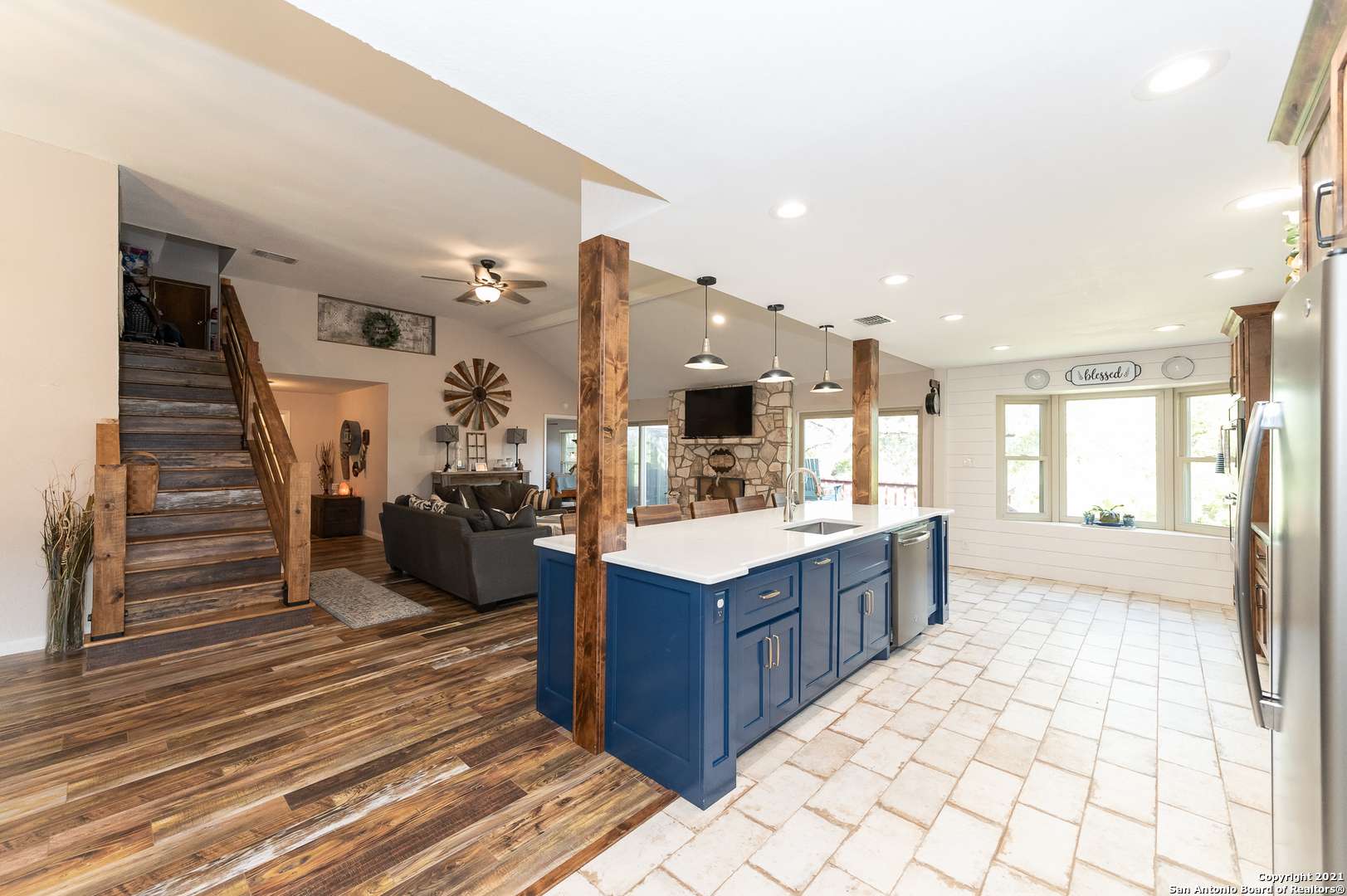 Boerne, TX 78006,317 Lake Side Circle