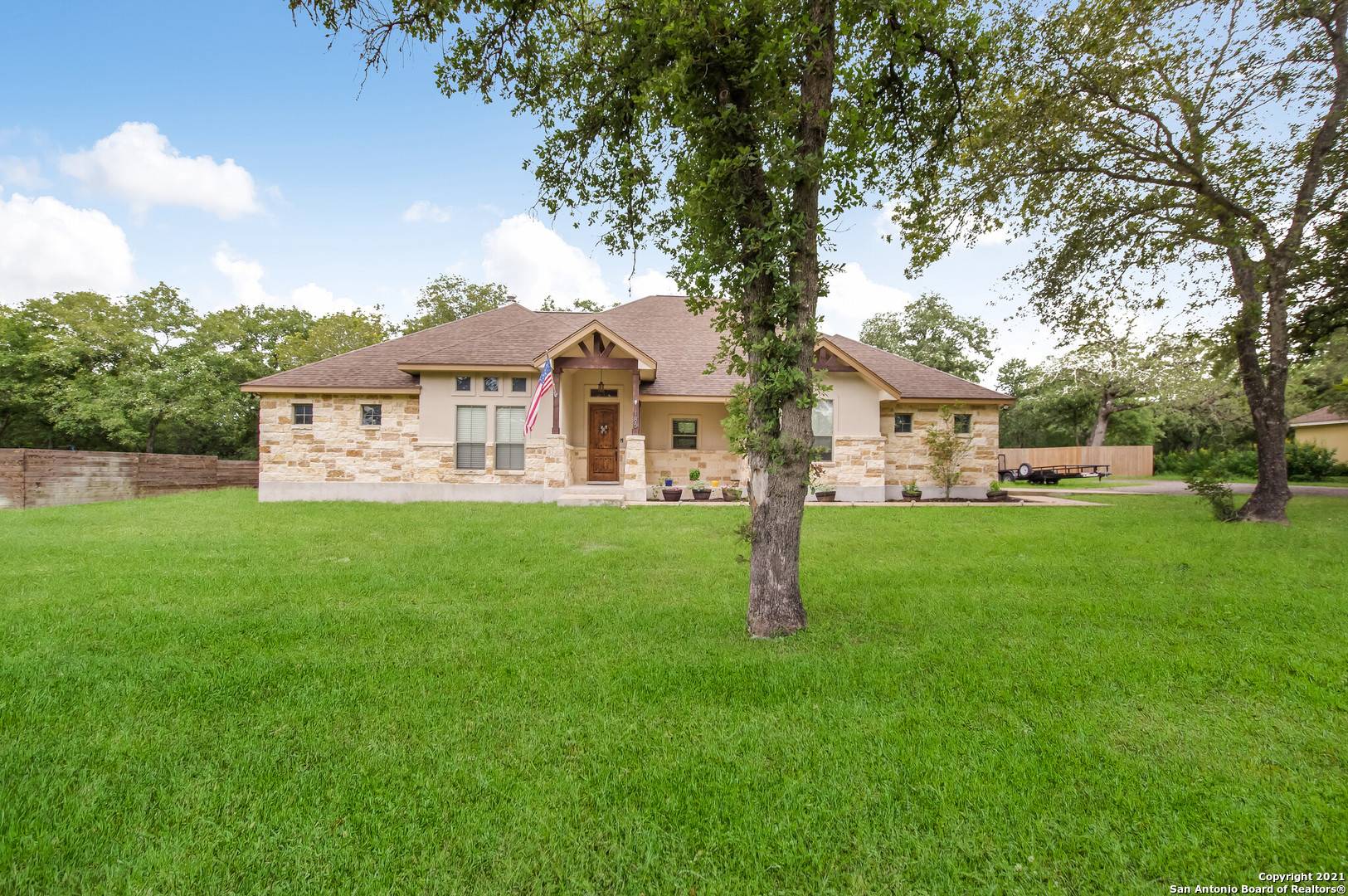 La Vernia, TX 78121-5234,185 SENDERA CROSSING