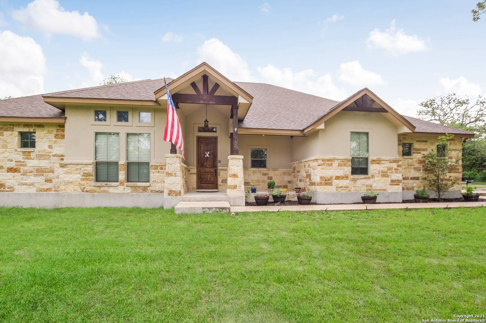 La Vernia, TX 78121-5234,185 SENDERA CROSSING