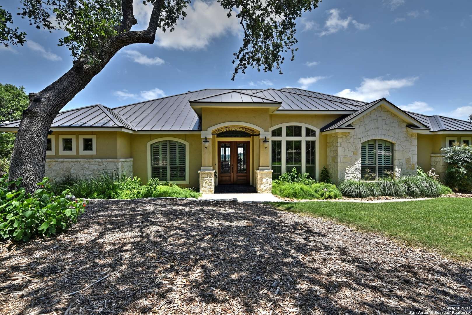 Helotes, TX 78023,18430 Shadow Canyon Drive