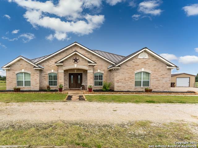 Floresville, TX 78114-4238,259 PALO ALTO DR