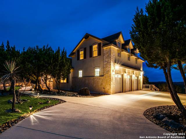 Boerne, TX 78006-8249,132 SCENIC BLUFFS DR