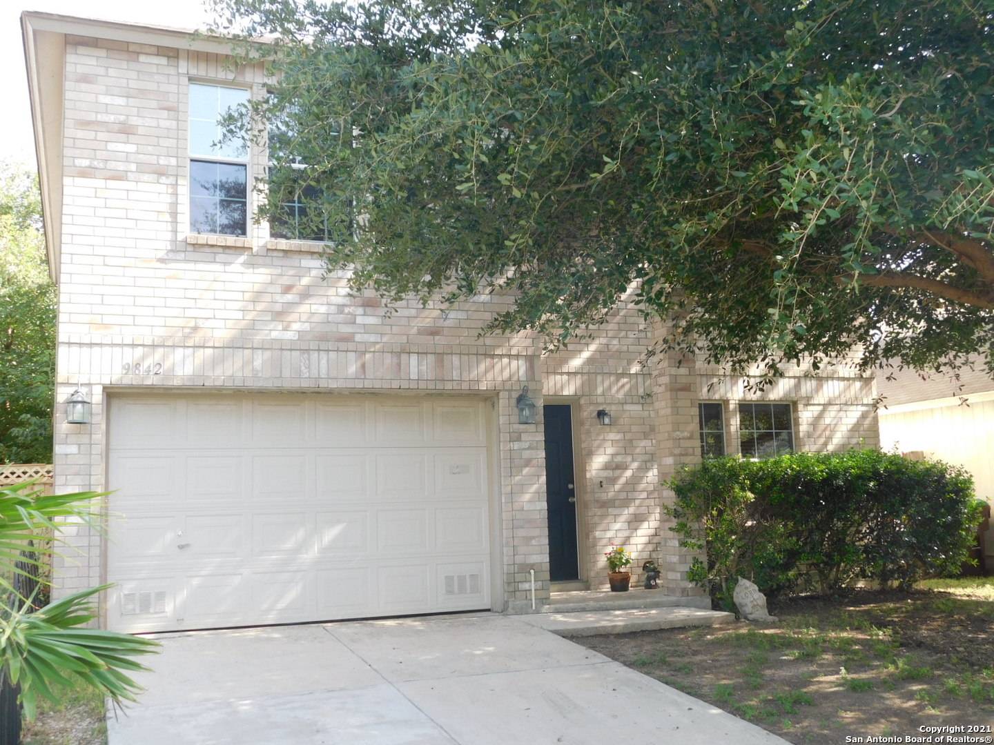 San Antonio, TX 78245,9842 Menard Cir