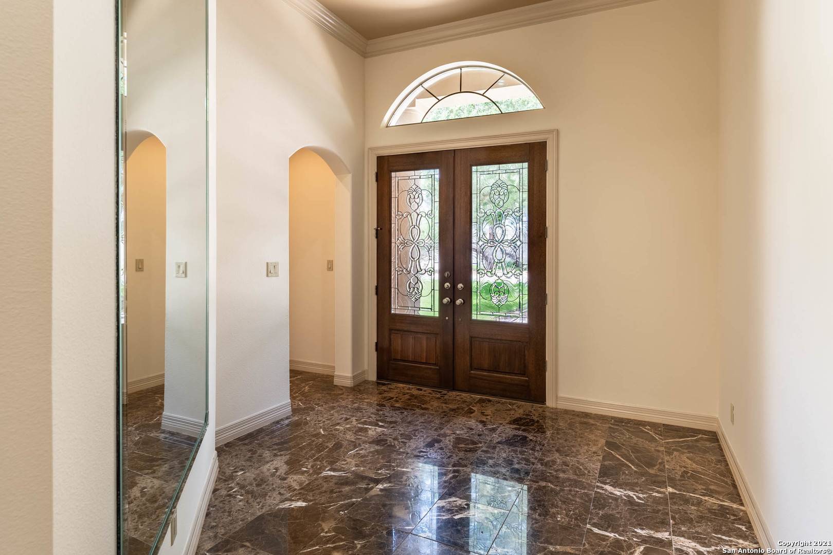 Shavano Park, TX 78249-2041,122 Hampton Way