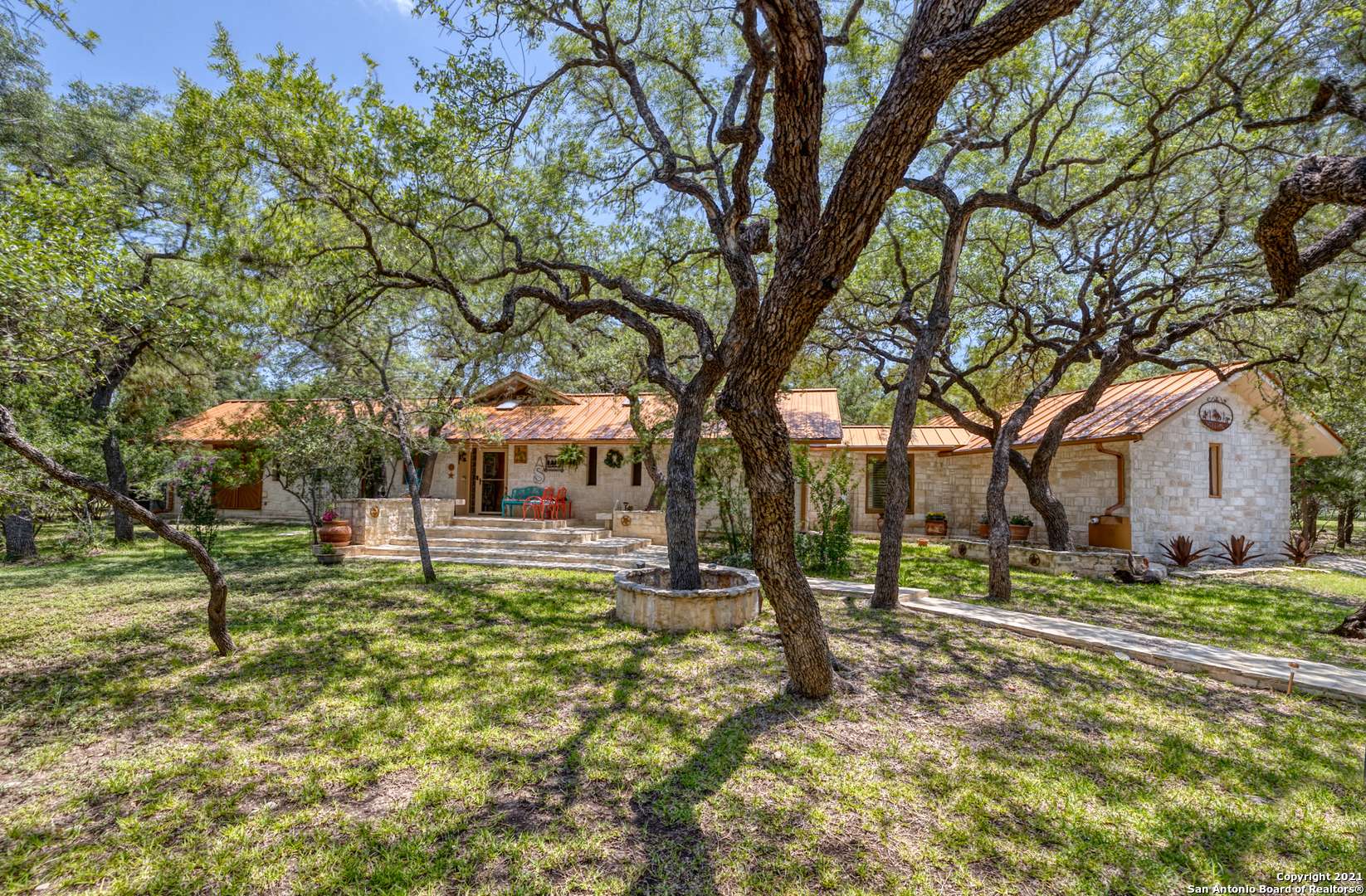 Leakey, TX 78873,93 N. Saddle Mountain Rd