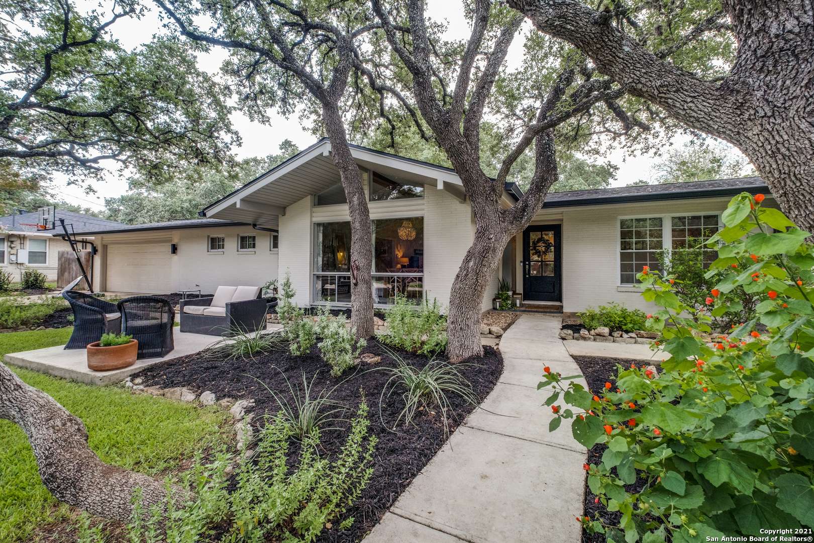 Hollywood Pa, TX 78232-2123,325 SKYFOREST DR