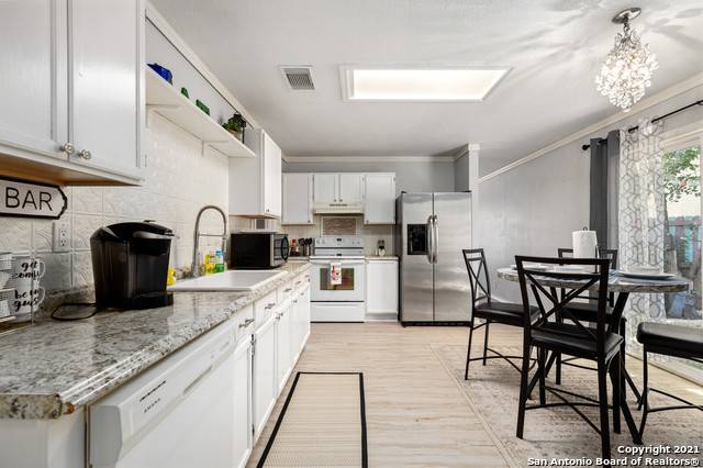 San Antonio, TX 78245-2815,11306 TABLETOP LN