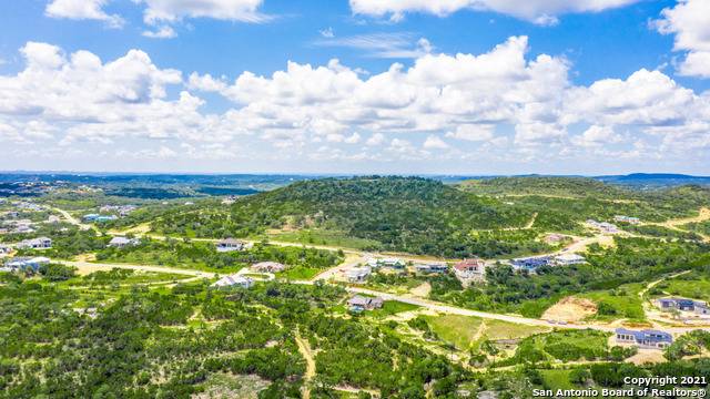 San Antonio, TX 78255,10615 Kendall Canyon