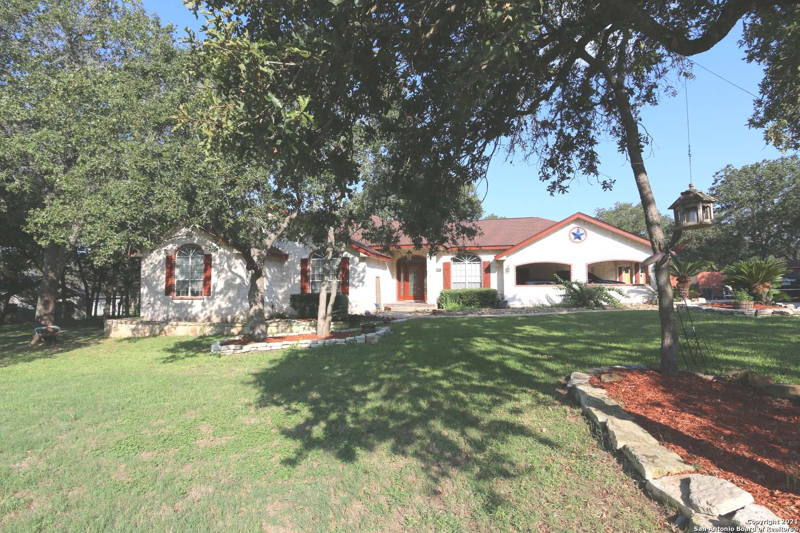 La Vernia, TX 78121-4727,1188 COUNTRY VIEW DR