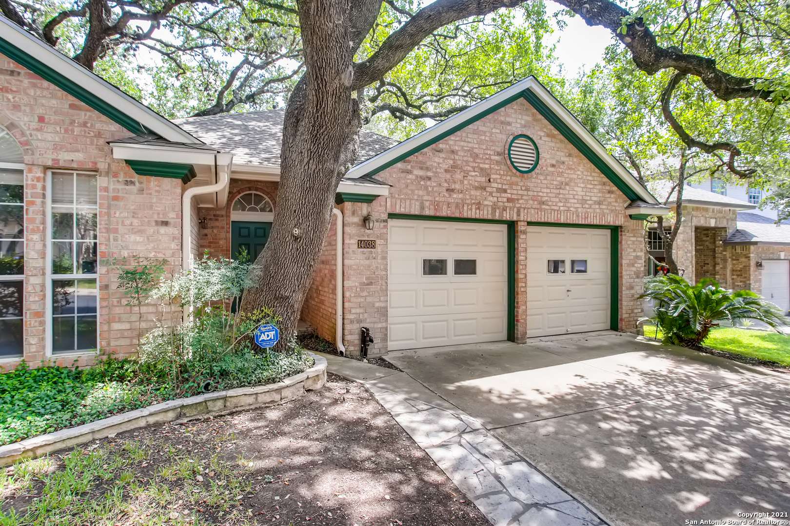 San Antonio, TX 78231-1600,14038 OAKHILL WAY