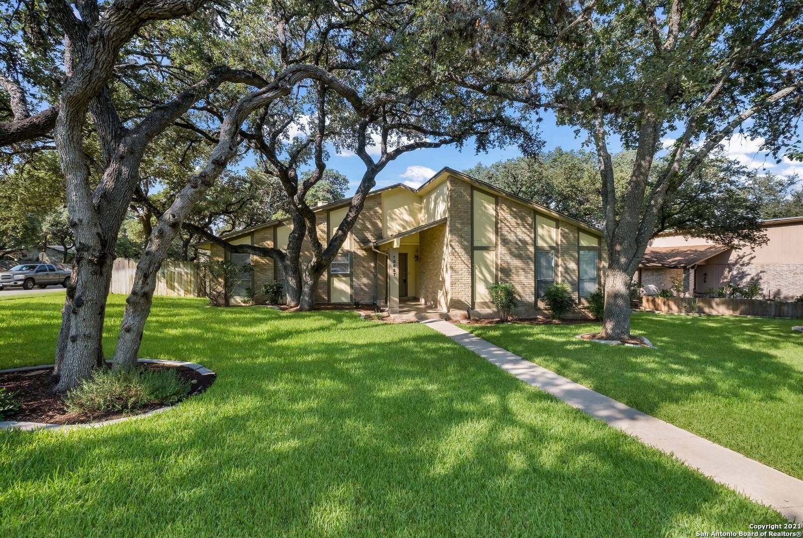 San Antonio, TX 78231-1837,13627 FOREST WALK