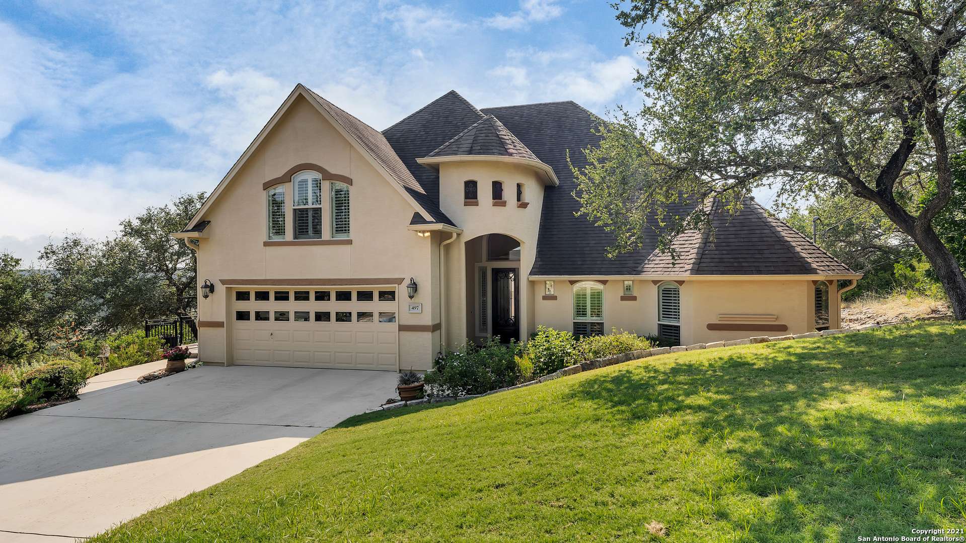 Canyon Lake, TX 78133-6030,497 MOUNTAIN OAKS DR