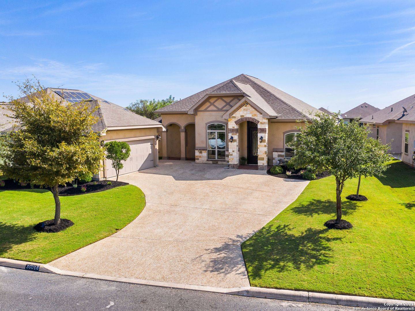 Fair Oaks Ranch, TX 78015-4348,30018 CIBOLO GAP