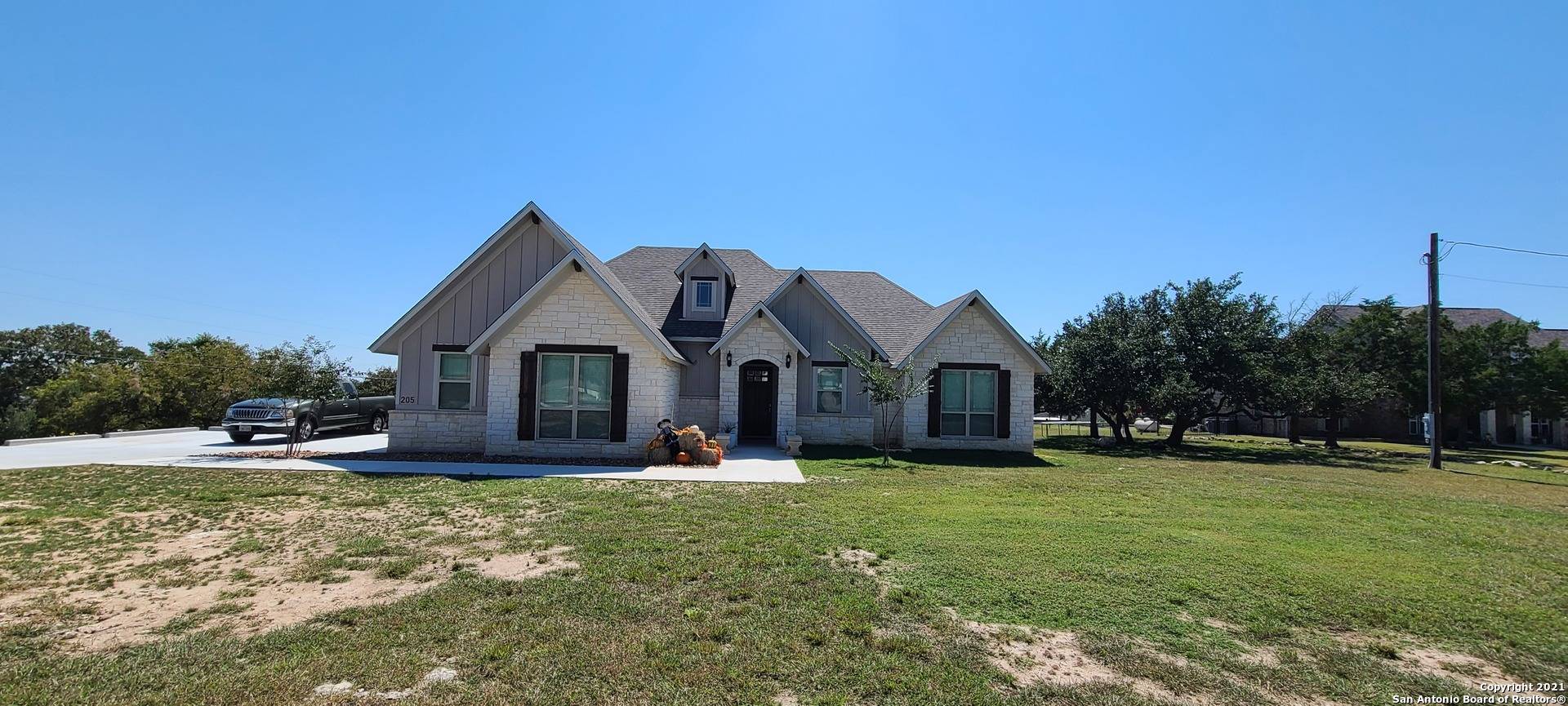 Kerrville, TX 78028,205 Skye Dr