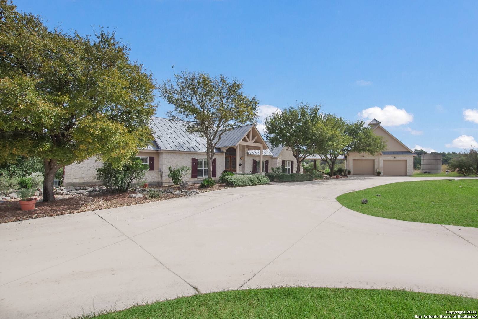 Boerne, TX 78006-7866,428 RIVER MOUNTAIN DR