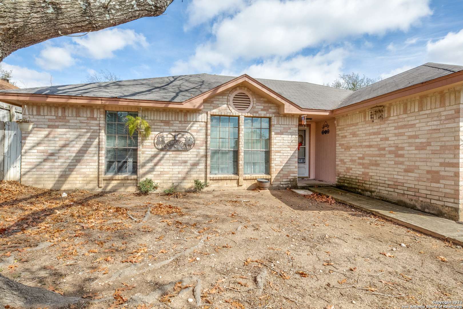 Live Oak, TX 78233-4361,11700 FOREST HOLLOW