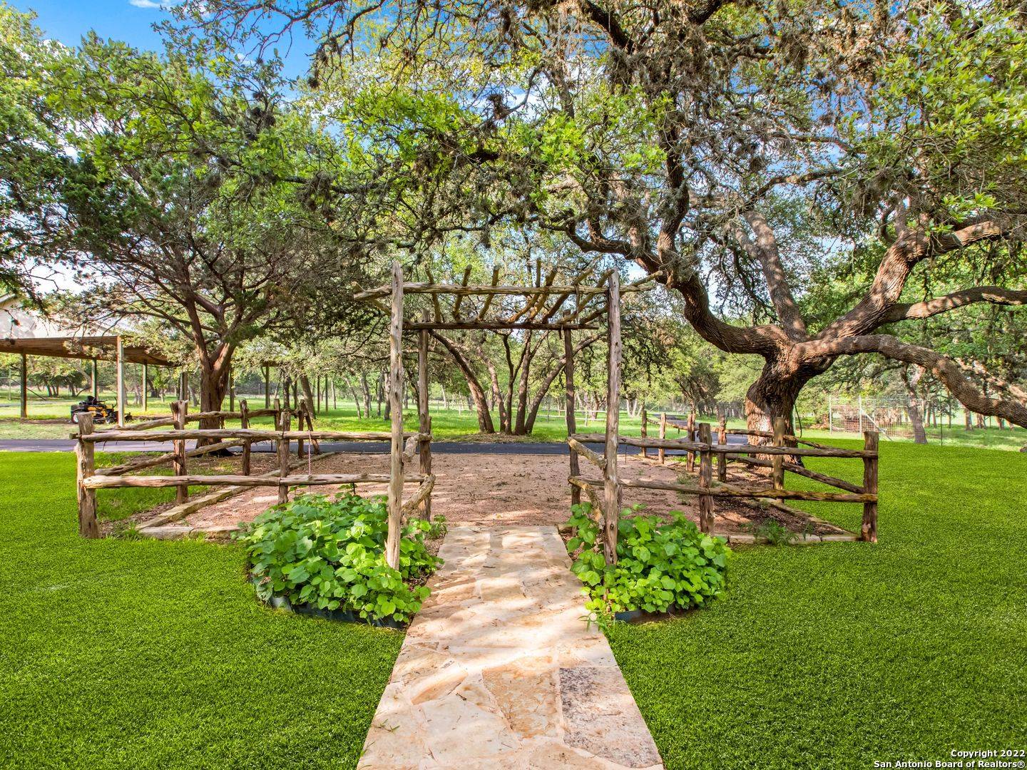 Boerne, TX 78006,122 Woodland Ranch Rd