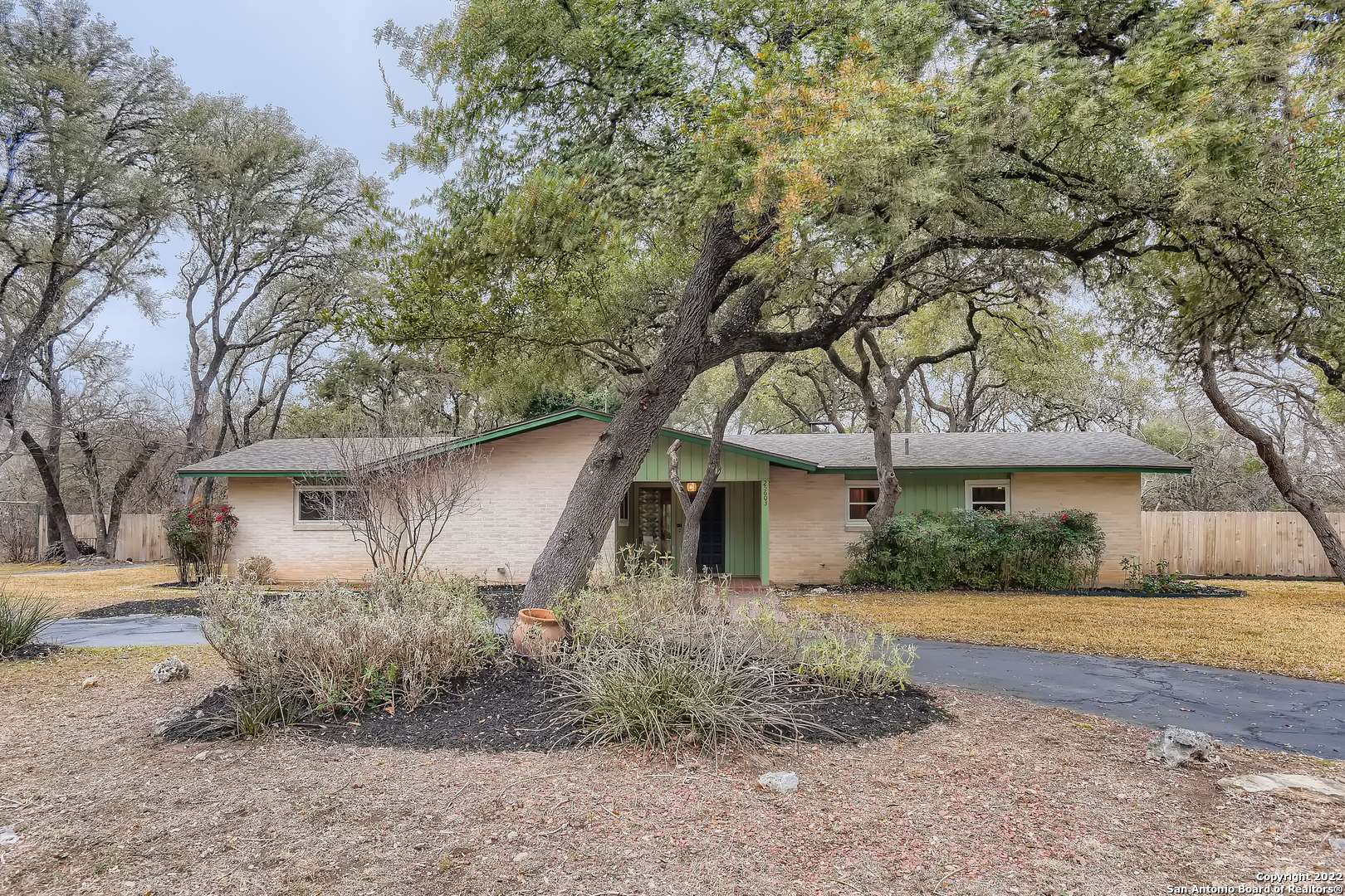 San Antonio, TX 78255,25603 Broad Oak Trail